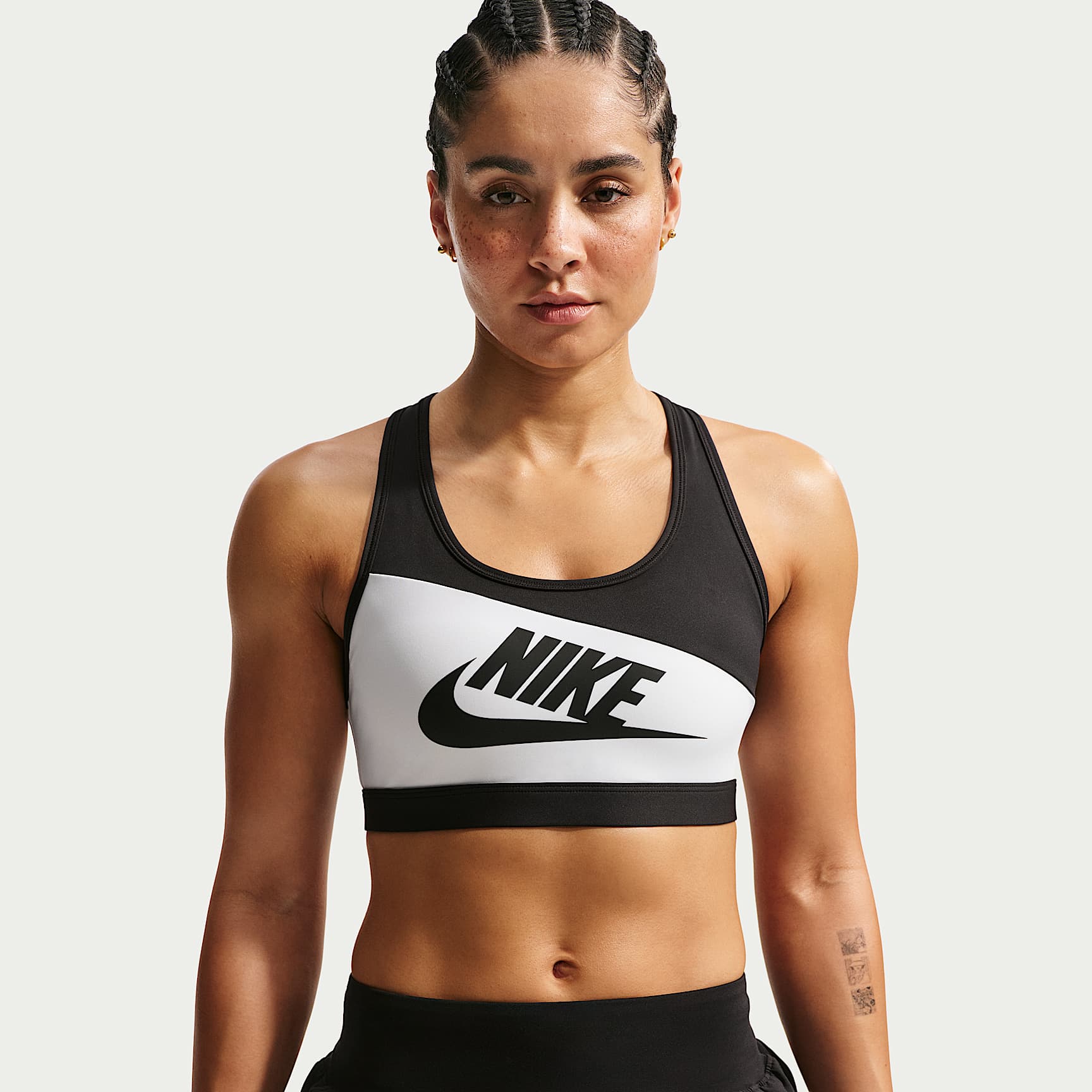 Nike Swoosh Women's Medium-Support Padded Sports Bra. Nike.com